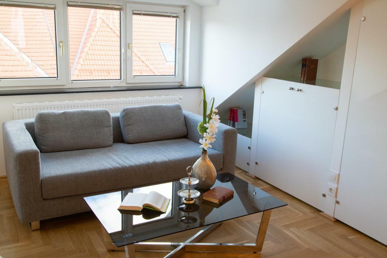 Easy Vienna Penthouse Lägenhet Exteriör bild