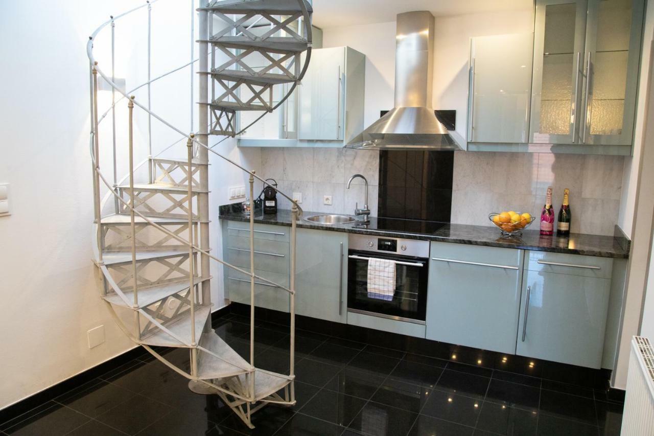 Easy Vienna Penthouse Lägenhet Exteriör bild