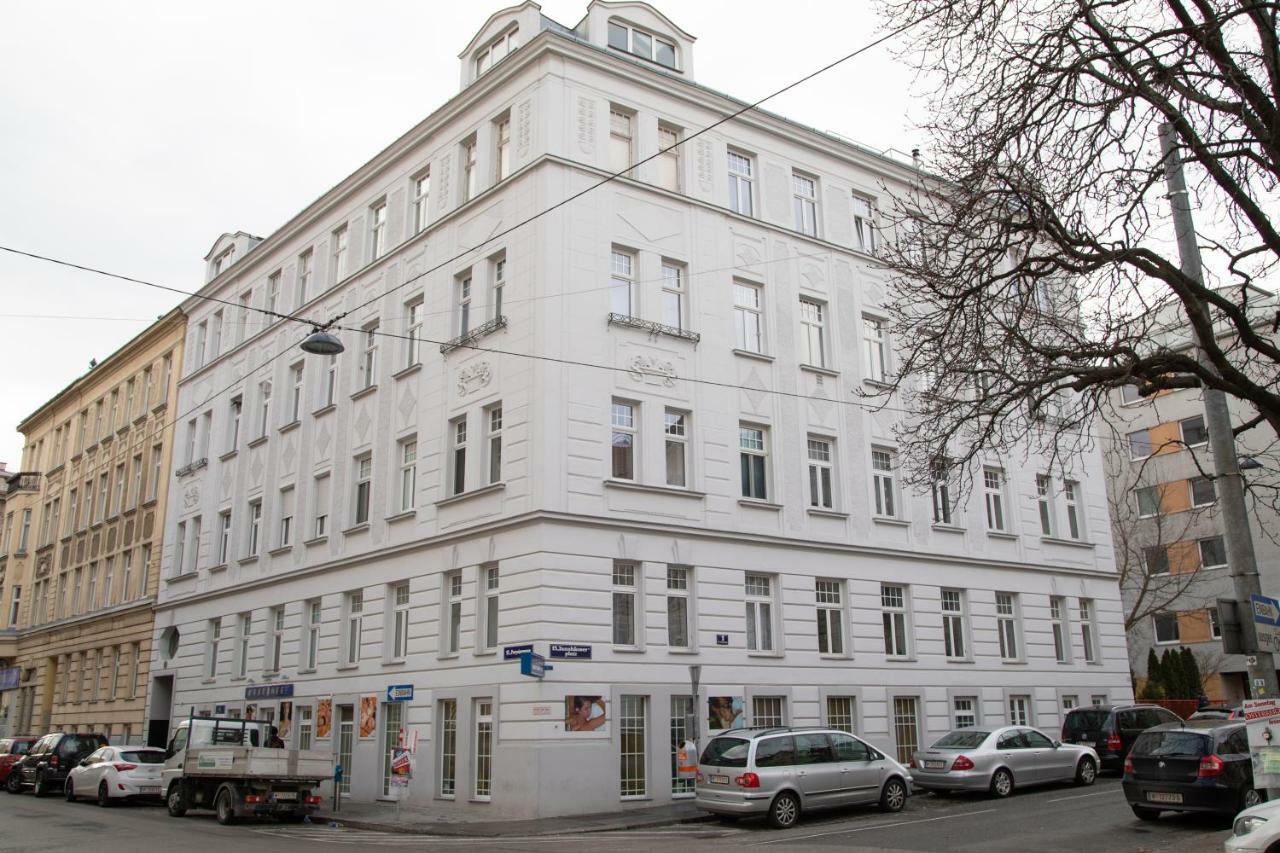 Easy Vienna Penthouse Lägenhet Exteriör bild