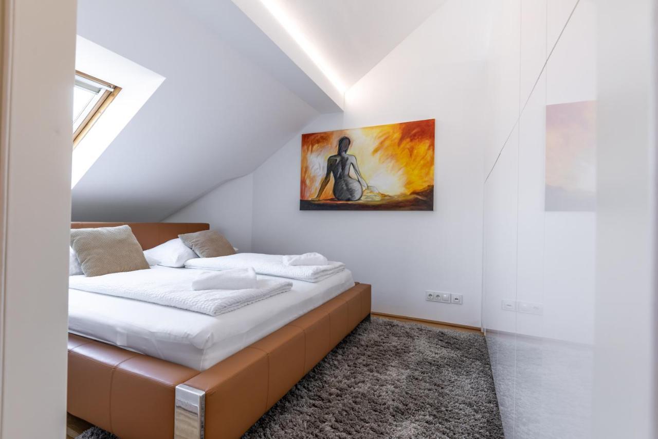 Easy Vienna Penthouse Lägenhet Exteriör bild