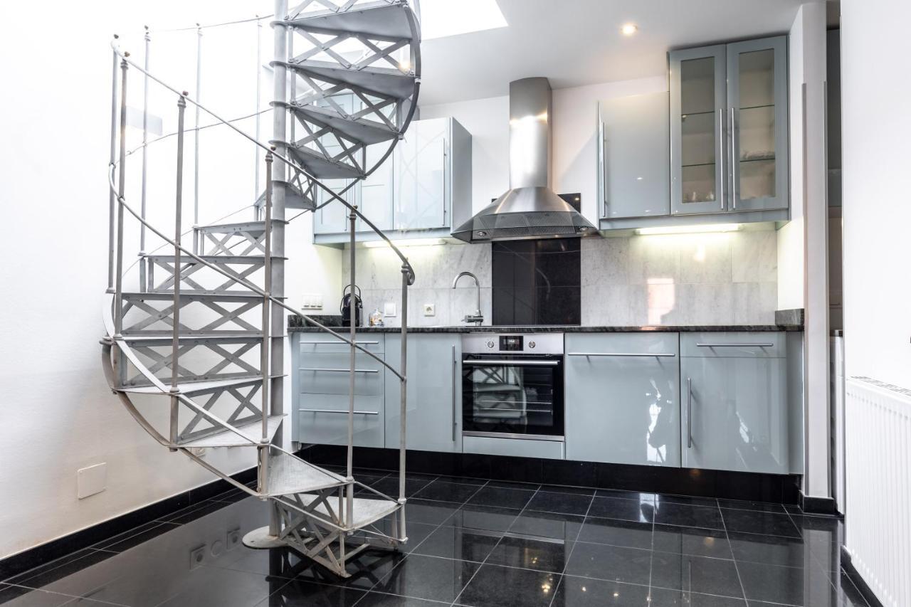 Easy Vienna Penthouse Lägenhet Exteriör bild