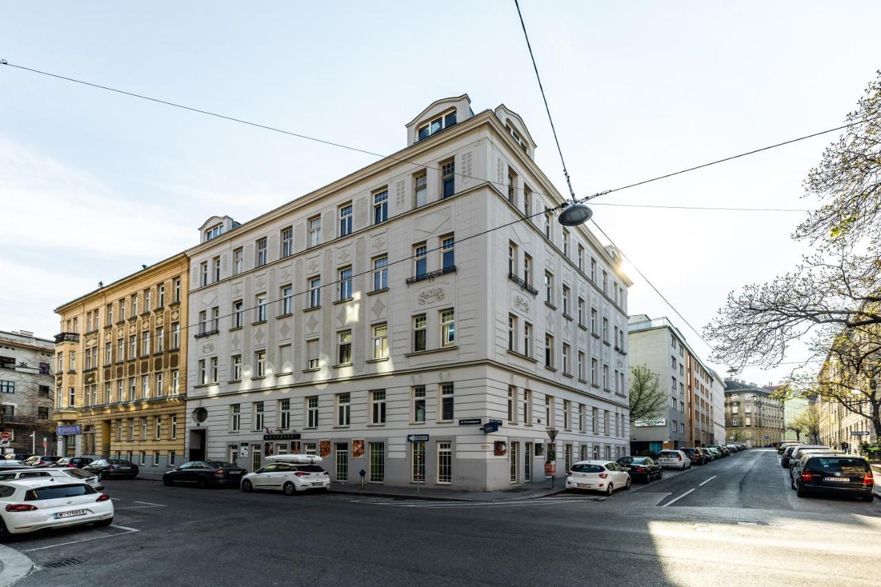 Easy Vienna Penthouse Lägenhet Exteriör bild